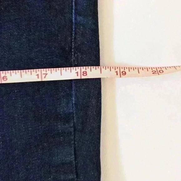 Karen Miller Skinny Denim Jeans, Size 10, Dark Wash Stretch - Picture 5 of 7
